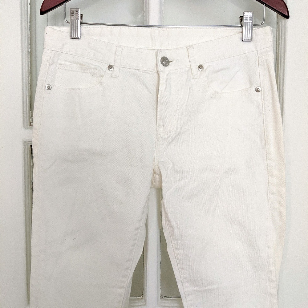 UNIQLO white denim jeans 27x34inch
